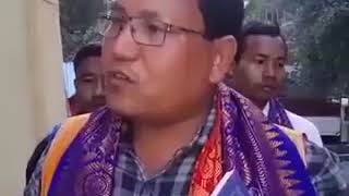 আহোম  জনগোষ্ঠীৰ জনজাতি কৰণৰ  ওপৰত কি কয় এই জনে