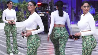 HOTT!E Mrunal Thakur Flaunts Her Huge Figure In $exy Outfit Snapped At Murad Khetani’s Office