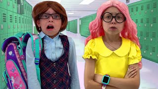 Alice and her best friend Stacy - story about school bullying