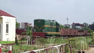 Cargo Train in Hanoi (2014)