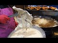 fried chicken popular in the market - korean street food
