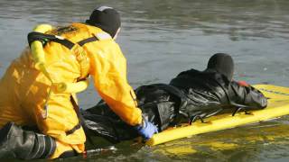 Eisrettung mit Rettungsgeräten von MARSARS