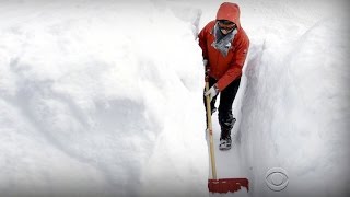 2/15: Boston blasted with more dangerously cold weather; Museums ban selfie sticks