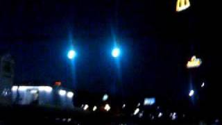 Traffic light at 3-lane road without all-red delay - EPIC FAIL