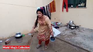 Desi Housewife Aunty Cleaning Floor - World Vlog's Collection.