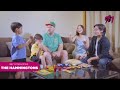 987 Interviews The Hammingtons in Singapore and asked them to rate local snacks and toys!