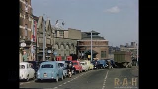 1963 The Woolwich Ferry, Ferry Approach.