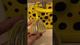 What’s inside the Louis Vuitton Alma BB? #louisvuitton #wimb #yayoikusama #LV #vlog #bag #almabb