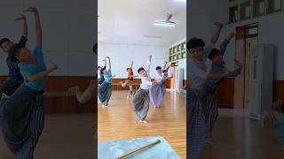 Myanmar Traditional Dance Class