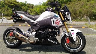 GROM！リムステッカー貼り付け！