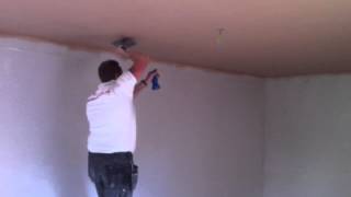 Stilt Walking Plastering Skimming Ceiling Jason Short Mansfield Nottingham 07788 792 176