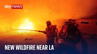 Huge new fire near LA - mass evacuation ordered