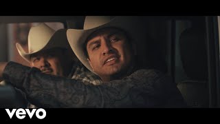 Julión Álvarez Y Su Norteño Banda - El Guitarrero ft. El Coyote