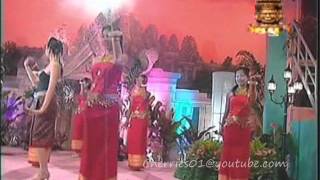 Bayon DVD 32 - Khat Sokhim - Mean Ku Saen Sdai