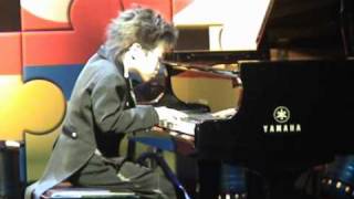 Tongthong (age 8): Burgmuller's Douce Plainte \u0026 Bach's Little Prelude BWV 937