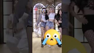 Poor Chaelisa 🤣🤣🤣 #shorts #blackpink #jisoo #jennie #lisa #rosé #chaelisa #viral