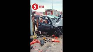 Teen dies in crash at Sungai Dua toll plaza