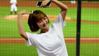 22/09/13 Rakuten Girls樂天女孩 \