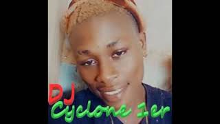 03  DJ Cyclone 1er - Hommage à maman Chiadon Christine V1