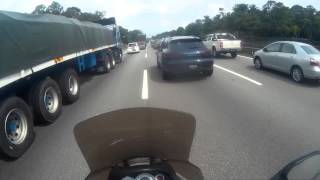 Daelim S3 Ride on Plus Highway heading south to Tampin - with rain, heat \u0026 traffic jam