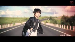 李宇春 Li Yuchun Chris Lee - 似火年华MV 首播 (官方完整版)