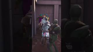 Mysterio vs peelverine vs war machine #vs #fortnite #shorts #marvel