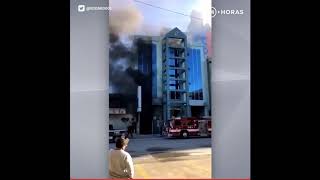 Hombre se lanza desde un quinto piso por una falsa alarma de incendio en su edificio