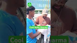 Watch : Rohit Sharma Spotted With his Family, Gave Autograph to his Fans in mumbai | #rohitsharma