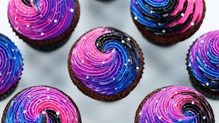 HOW TO MAKE GALAXY CUPCAKES - NERDY NUMMIES