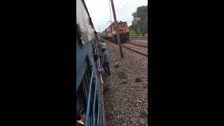 18216 Jammutawi Durg Weekly Express At Nipania Led By GZB WAP-1{Indian Railways}