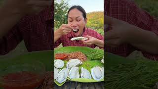 អយស្ទ័រ ​ខ្ទឹមបំពង ទឹកត្រីកោះកុង