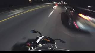 Crazy lane splitting cbr 1000rr vs gsxr600