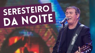 “Seresteiro da Noite”: Amado Batista canta sucesso no Faustão