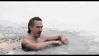 Throat singing and cold exposure by a Finnish guy