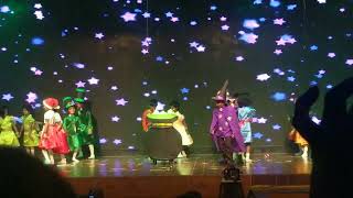 Performance by preschool as magician 'Magic in the Air'