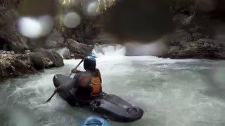 kayak whitewater creeking