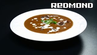 Bohnensuppe mit rindfleisch in Schnellkochtopf-Multikocher REDMOND RMC-M110E