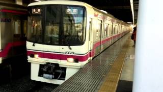 京王電鉄8000系「VVVF 最新車」8730F 8両編成  各停 新宿行　高幡不動駅 4番線を発車