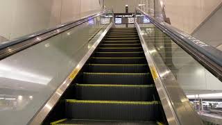 【エスカレーター】JR大阪駅JR神戸線５番６番ホーム改札階行き昇りエスカレーター【Escalator】