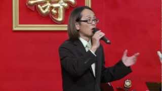 多伦多著名粤语婚宴司仪 Sonny 演唱粤曲 - 舞台演出视频