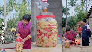 [乡土人家] My mother-in-law spent a month teaching everyone how to make apple cider vinegar at home.