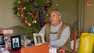 Dejaron solo a su padre en Navidad.