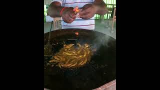 फेमस चेपुआ मछली बनते हुए देखकर मुह मे पानी आ जाएगा🥵🤤 #shorts  #food #streetfood