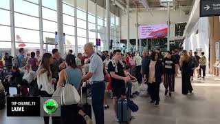 Top Channel/ “Mbi 1 milion turistë në gusht”, Kush udhëton nga Rinasi, 3 orë parë në aeroport