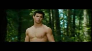 Exclusive New Moon Official Movie Trailer    FULL HD 16 9