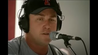 Rodney Carrington Don't look now (Bob & Tom show)