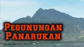 Mengintip Nelayan lagi jaring ikan di Panarukan sambil melihat indahnya pegunungan dari laut......