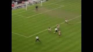 Back when giggs scored this amazing solo goal,, Manchester United versus Arsenal