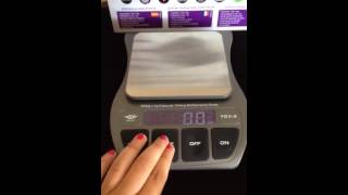 Talking kitchen scale for the visually impaired