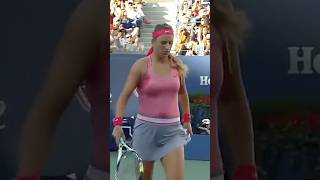 Azarenka & Serena's POWER battle 💪